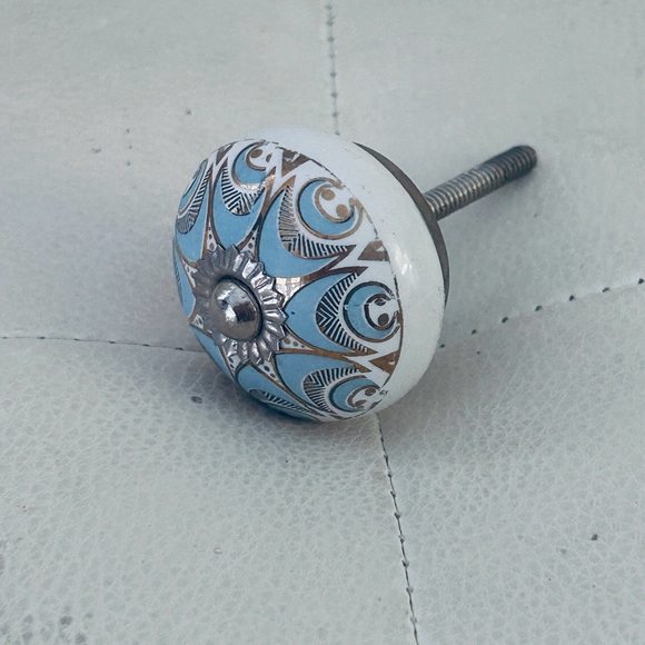 Anthropologie Ceramic Blue  & White Round Doorknobs Silver Accents - Picture 2 of 10